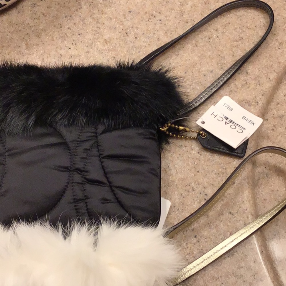 Wristlet - Picture 2 of 2